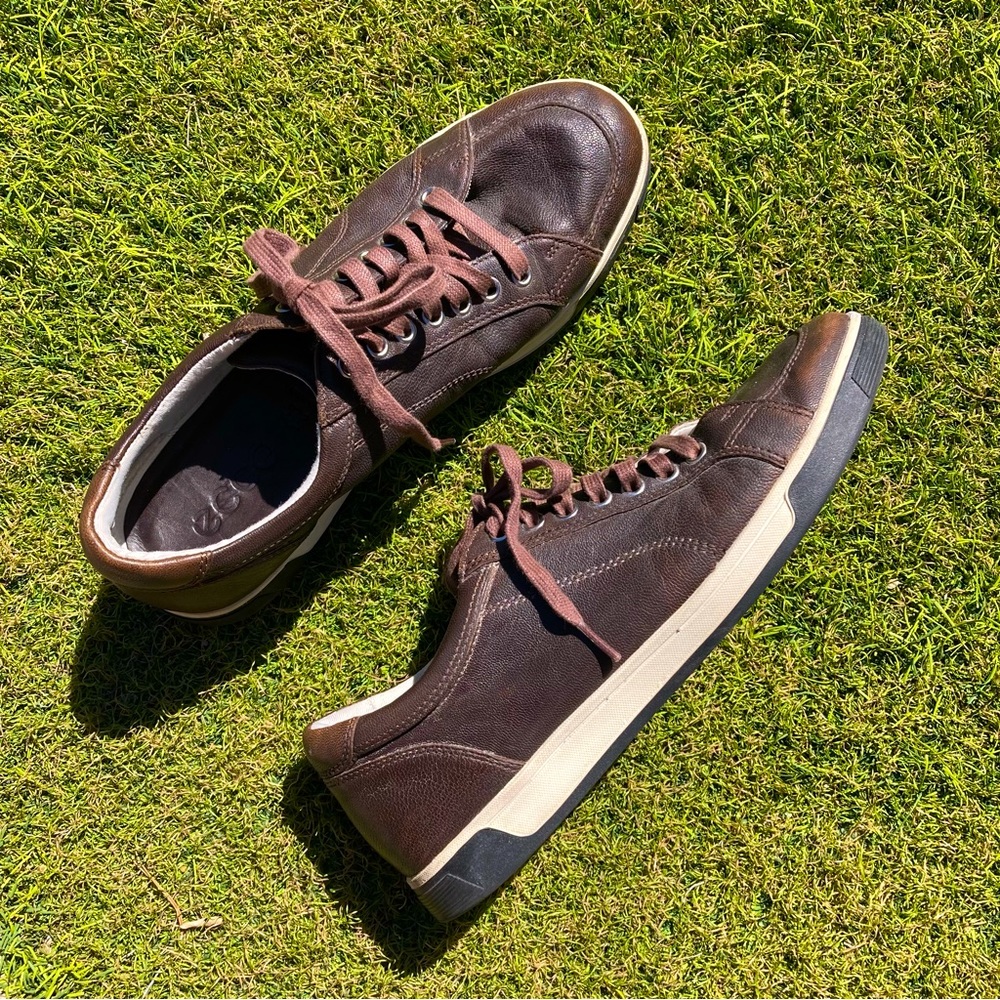Men’s Ecco Brown Leather Sneakers, size 43 (9.5)